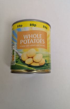 Picture of 12 x Whole Potatoes 560g